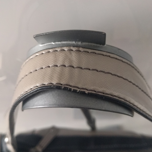 Beautiful shoulder bag by Nine West ❤️ - Picture 5 of 12